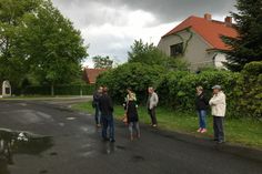 Der Rundgang führte u.a. über denSchmellwitzer Weg und die Saspower Hauptstraße mit neuem Wohnstandort. Foto: Stadt Cottbus