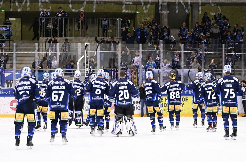 Die Eislöwen hoffen auf großartige Unterstützung von den Rängen.
