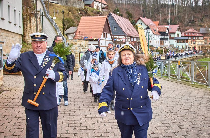 Am 24. Februar bahnt sich wieder ein großer Festumzug durch den Kurort.