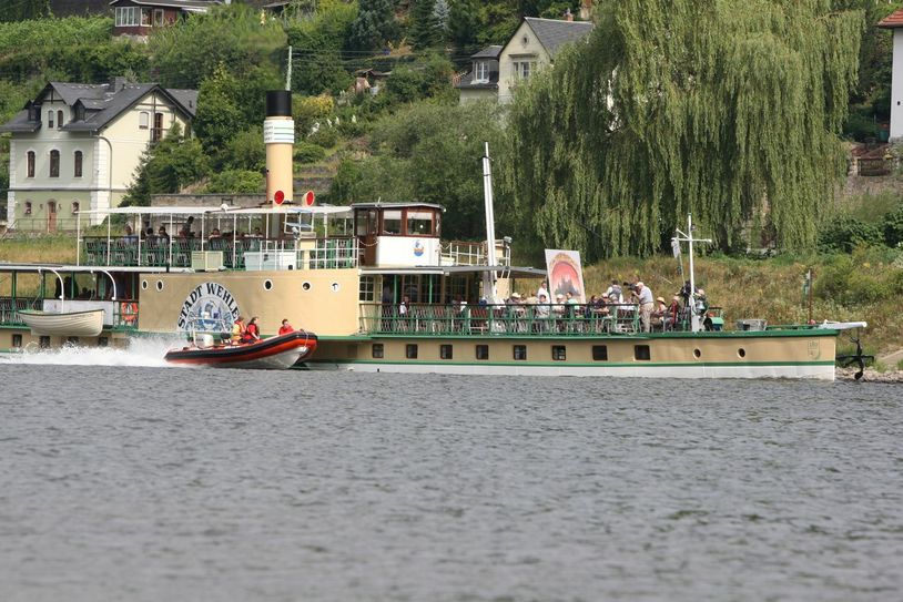 Die Überfahrt des Bildes von Pirna nach Decin. Foto: Daniel Förster