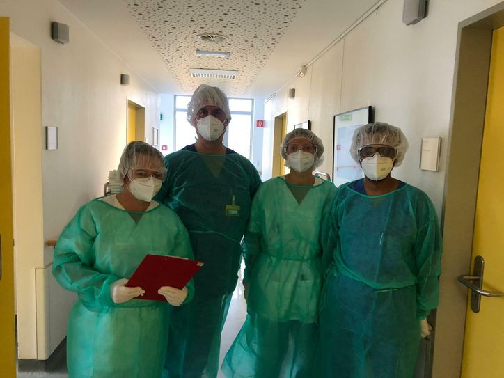 Dr. Michael Prediger und sein Team betreuen die Covid-Stationen. Foto: pm
