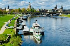 Der  Ablauf ein wenig anders: Der Einstieg wird an an den Anlegern zwischen der Carolabrücke und der Albertbrücke erfolgen.