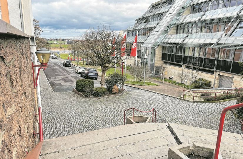 Der Blick vom "Kinoberg" in die Straße An der Gasanstalt soll sich verändern und künftig mehr zum Spaziergang in Richtung Elbe einladen.