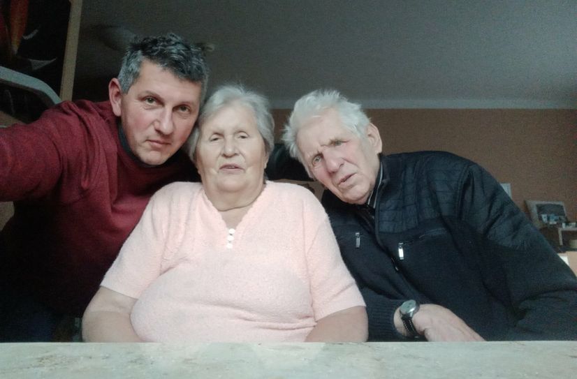 Rosemarie und Werner Herwig mit ihrem jüngsten Sohn Stefan.