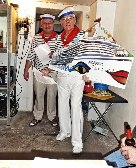 wird auch schon mal ein kleines Programm aufgeführt. (Fotos: Privat)