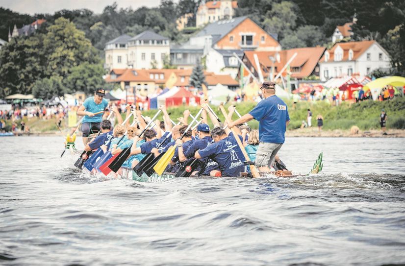 Erfahrene Teams, aber auch Drachenboot-Neulinge sind beim Festival willkommen.