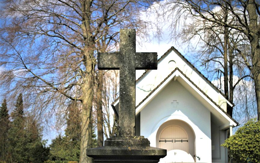 Die Todeszahlen stiegen letztes Jahr im Dezember überdurchschnittlich an. Foto: pixabay