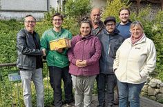 Glückliche Gesichter bei der Spendenübergabe an den Tierpark.