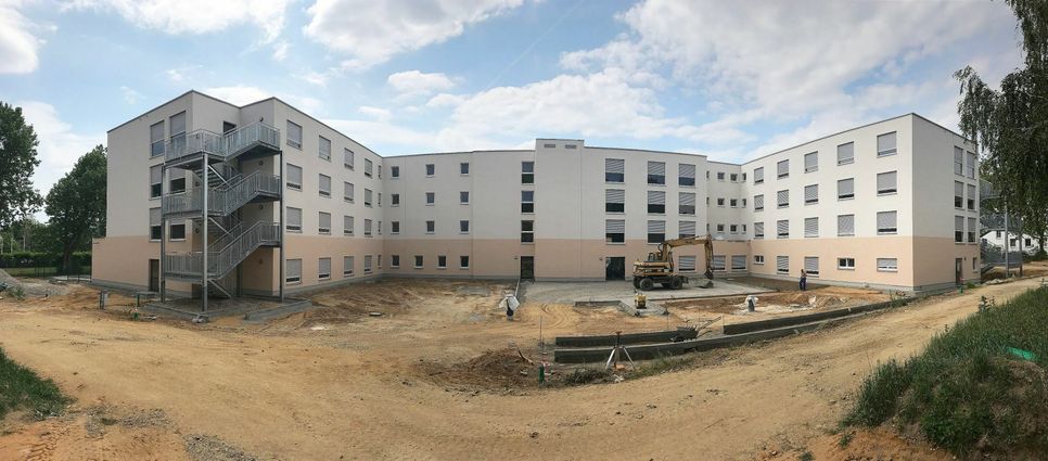 Im August soll das neue AZURIT Seniorenzentrums in der Dr.-Scheider-Straße 29 eröffnet werden. jetzt wird noch bis zum 11. Juni ein passender Name gesucht.  Foto: Azurit