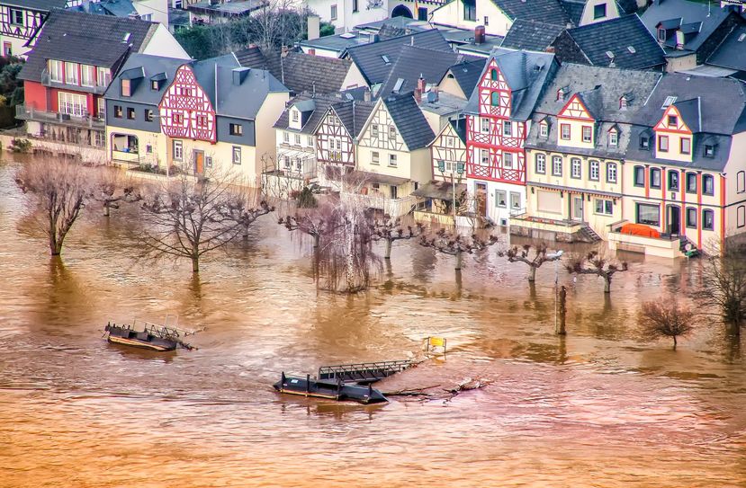 Symbolbild. Rheinland-Pfalz hatte die Flutkatastrophe im Sommer  besonders schwer getroffen. Der Landkreis Bautzen verhalf nun mit einer Spende. Foto: pixabay