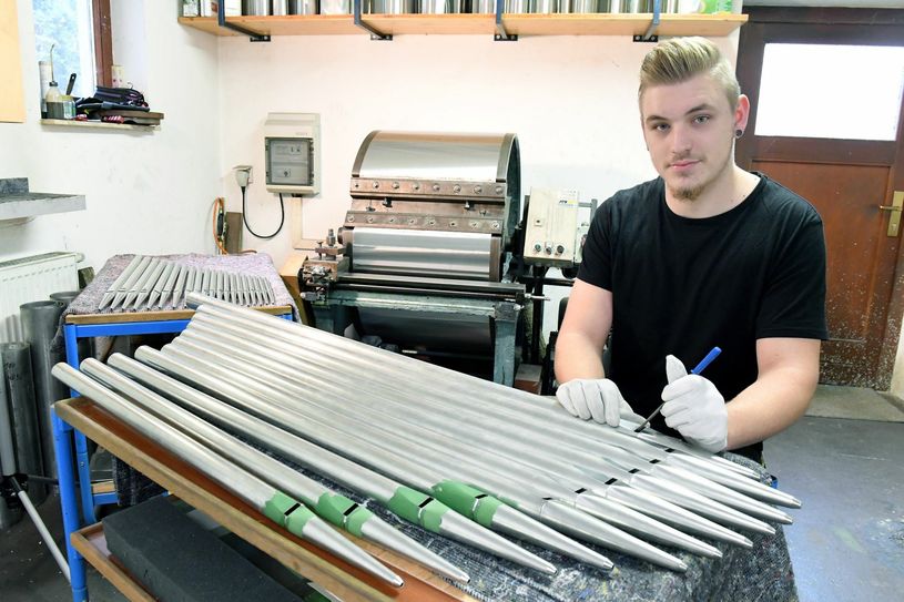Damian Schütz ist Deutschlands bester Orgel- und Harmoniumbauer. Foto: Veit Rösler