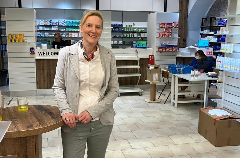 Apothekerin Dr. Katja Scarlett Daub in ihrer fast fertigen "Apotheke im Neustädter Bahnhof"
