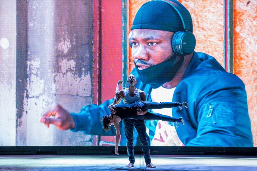 Probe für „Antigone Neuropa“ mit Claude Bardouil und Rita Cioffi. Foto: Staatstheater Cottbus/Marlies Kross