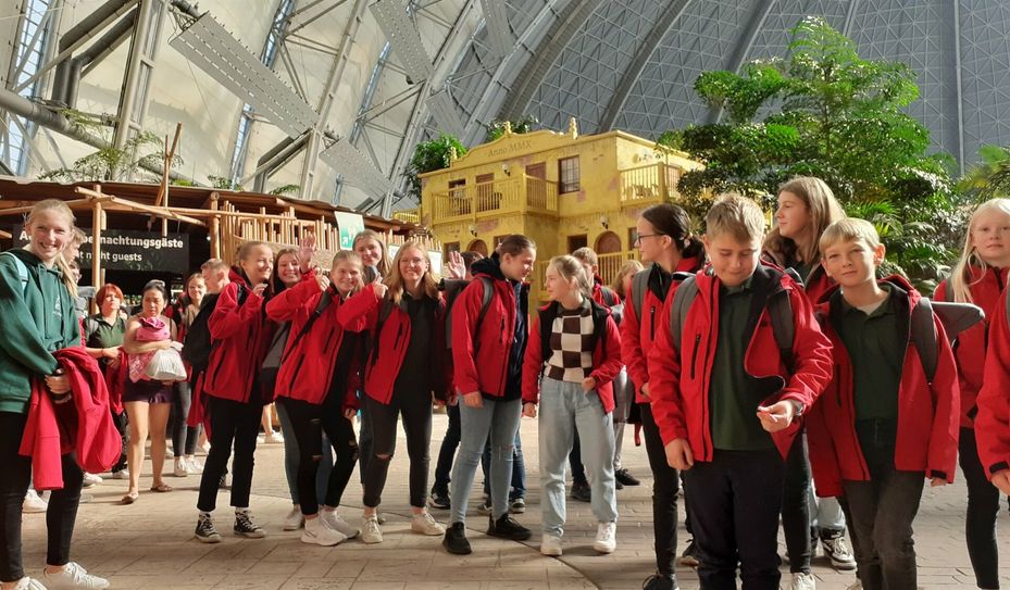 Für die Mädchen und Jungen des Radeberger Nachwuchsspielmannszuges hieß es: »Auf ins Tropical Islands!«.