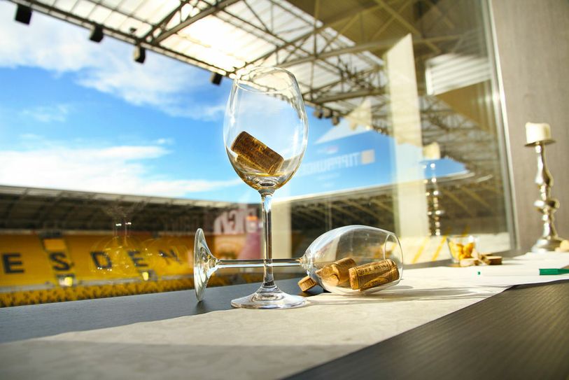 Blick von einer Loge der VIP-Ebene 3 ins Stadion. Foto: SDG
