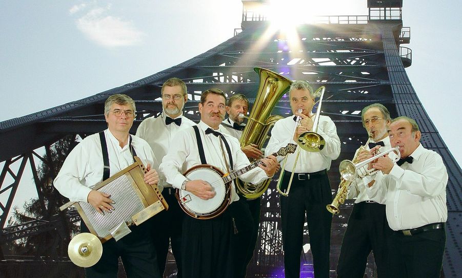 Im Bild v.l.: Dr. Lutz Käubler, Lutz Rethberg, Prof. Dr. Klaus-Georg Eulitz, Dr. Dietmar Bazant,  Gert Müller, Dr. Frank Geipel und Manfred Böhlig. Foto: privat
