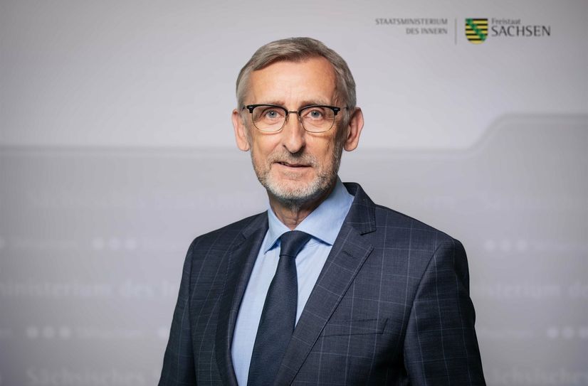 Armin Schuster ist seit April 2022 sächsischer Innenminister. Am Freitag hält er die nächste "Bautzener Rede".