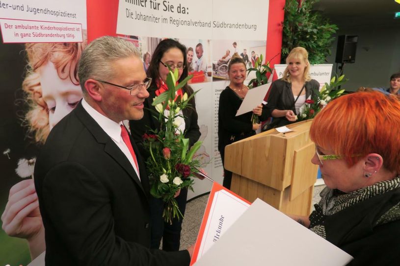 Die Johanniter ehrten verdienstvolle Hospizbegleiterinnen. Foto: jho