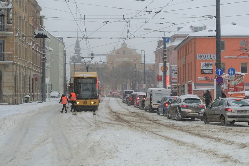 Probleme mit den Weichen sorgten auf der Leipziger Straße in Dresden für Verspätungen.