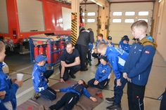 An verschiedenen Stationen musste der Feuerwehrnachwuchs sein Können unter Beweis stellen.