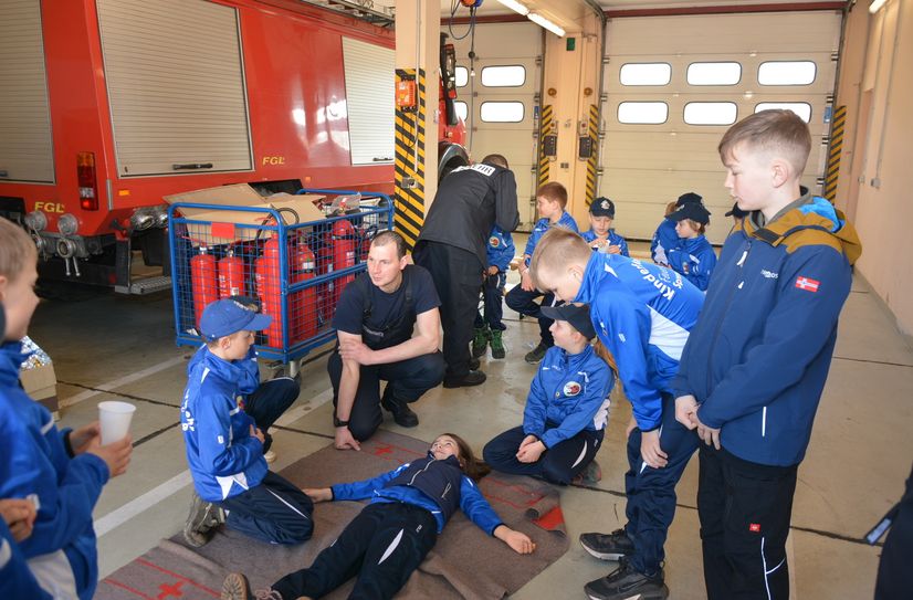 An verschiedenen Stationen musste der Feuerwehrnachwuchs sein Können unter Beweis stellen.