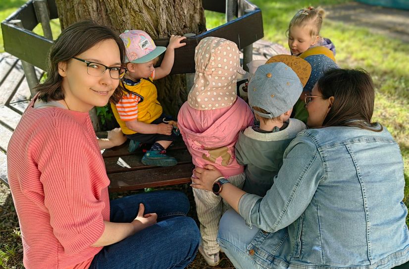 Romy Weber ist Tagesmutter in Striesen. In Dresden müssen Eltern nicht fürchten, dazustehen, wenn die Tagesmutter Urlaub hat oder krank wird - die Betreuung ist herausragend, findet sie.