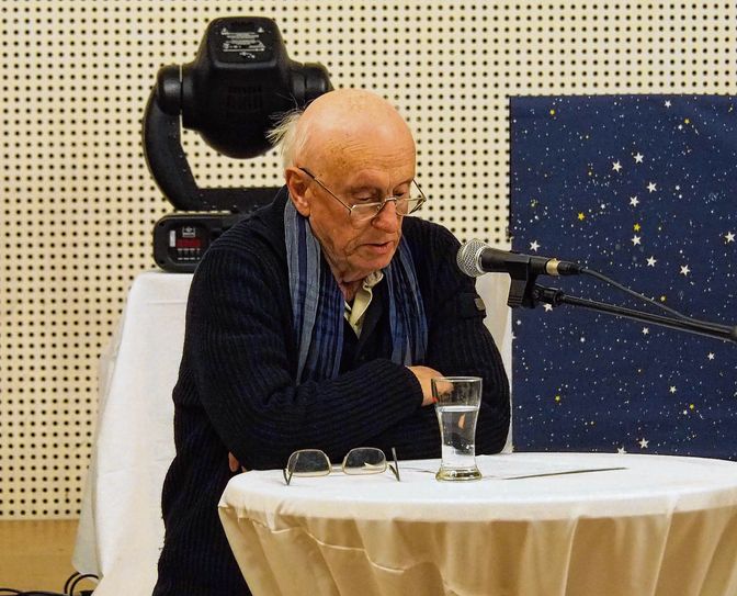 Autor Jurij Koch sorgte mit der Lesung aus seinem Tagebuch für Gänsehaut bei den Teilnehmer der Jubiläumsfeier. Foto: hpf