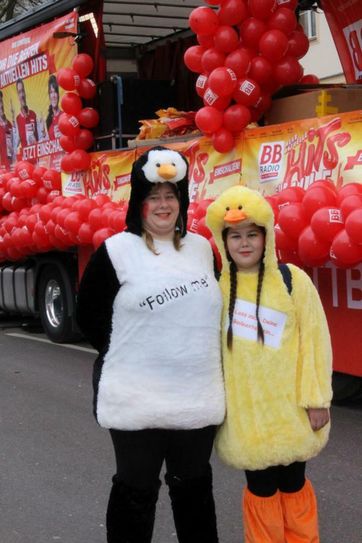 Gewinnerin Diana Kroll und Tochter Victoria aus Cottbus. Foto: jho