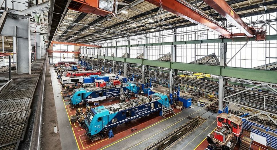 Zukünftig werden im neuen Bahninstandhaltungswerk auch Dieselloks auf Hybridtechnik umgerüstet. Foto: Deutsche Bahn AG / Max Lautenschläger