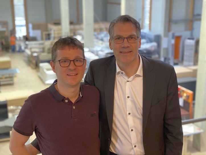 Martin Schrödel und Dr. Andreas Rybarczyk (v.l.), Gesellschafter der Firma                Foto: Heike Schrödel