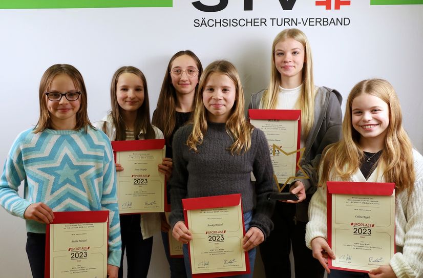 Malin Menzel, Anni Cierpka, Nele Zacharias, Annika Kniesel, Henriette Anton und Celina Kegel (sie konnten u.a. den zweiten Platz bei den Deutschen Jugendmeisterschaften im Aerobic Dance erringen)