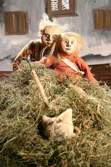 Das Mitteldeutsche Marionettentheatermuseum Bad Liebenwerda verkürzt für Kinder die Wartezeit bis zum Heiligabend mit der Geschichte von Hänsel und Gretel.