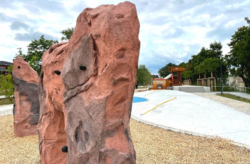 Die Kunst-Koffer werden vom 11. August bis 27. Oktober immer donnerstags von 15 bis 17 Uhr im Brautwiesenpark zur Verfügung stehen.