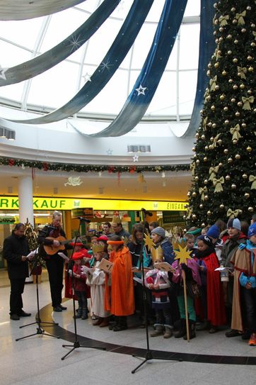 Die Sternsinger im Lausitzpark Cottbus. Foto: Agentur