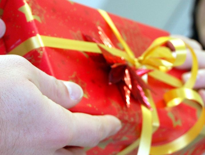 Der MC Jämlitz will Kitas eine Freude machen und hat sich deswegen wieder eine Weihnachtsüberraschung ausgedacht. Symbolfoto: Archiv