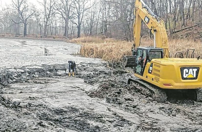Vorher: Der "Alte See" wurde ausgebaggert und vom Schlamm befreit.