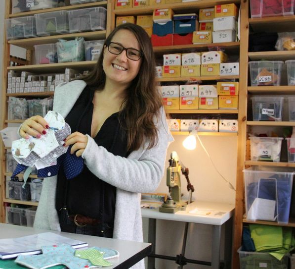 Den nächsten großen Schritt plant Stephanie Oppitz mit ihrer neuen Marke "Von Ocker und Rot. Für schönere Tage" - Frauenhygieneartikel aus Stoff. Fotos: Pönisch