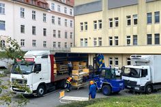Die Stiftung »Pro Spe« aus Rzeszów in Polen organisiert kostenlos den Transport der Betten in die Ukraine. Foto: Malteser Krankenhaus St. Carolus