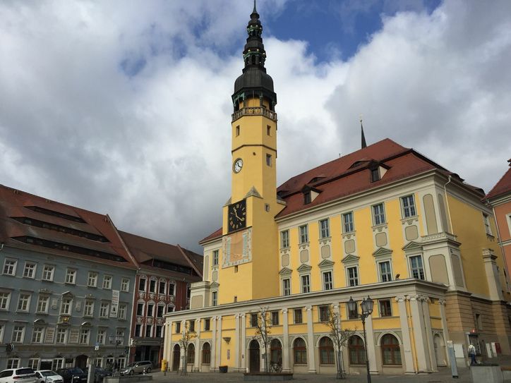 Die Stadtverwaltung schließt die Verwaltung für den Publikumsverkehr. Foto: Sandro Paufler