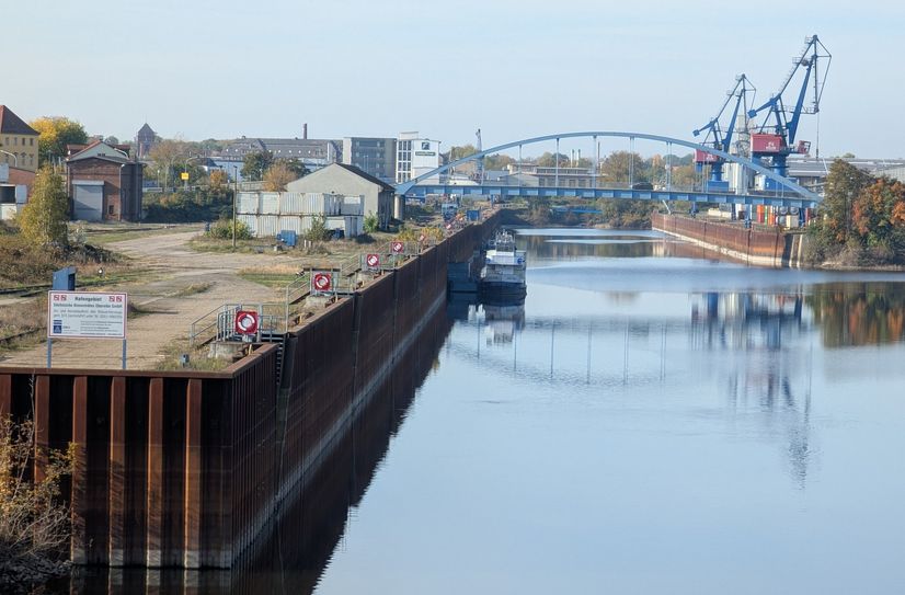 Das Areal »Alter Hafen« (links im Bild) soll in den nächsten Jahren entwickelt werden.
