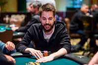 "Poker Profi Dominik Nitsche ist seit seinem Umzug nach Edinburgh noch erfolgreicher." ('Dominik Nitsche' - World Poker Tour via Flickr (CC BY-ND 2.0) )